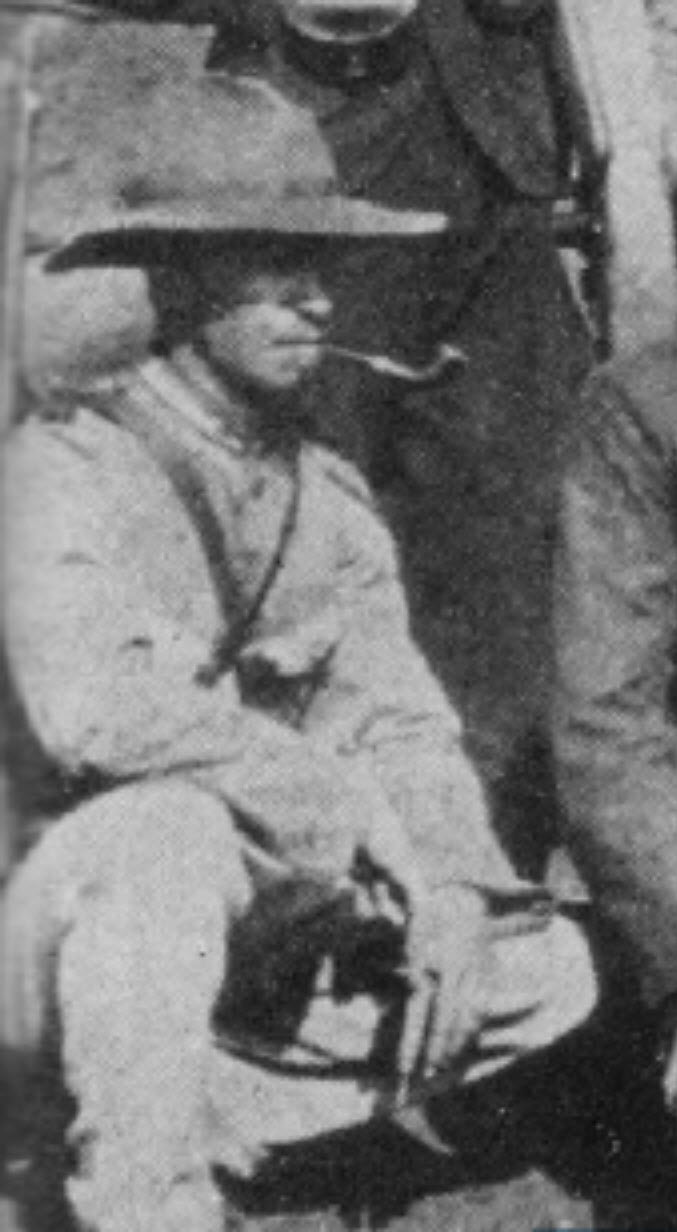 closeup of Boer artilleryman